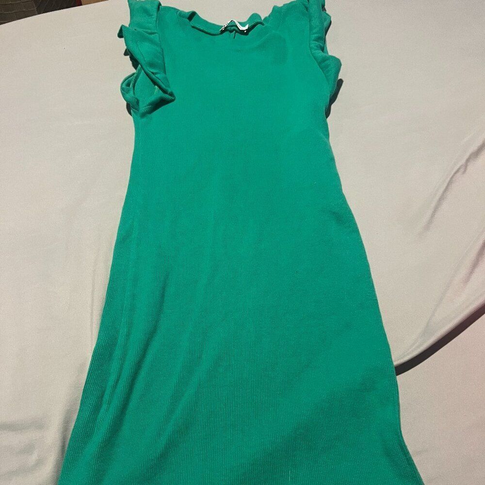 Zara green ribbed ruffle dress small